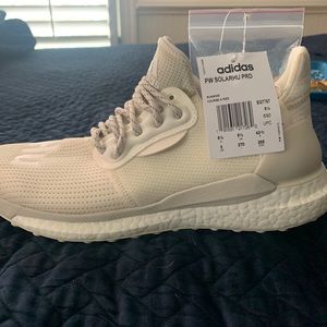 Pharrell X Solar Hu Glide PRD’ cream white